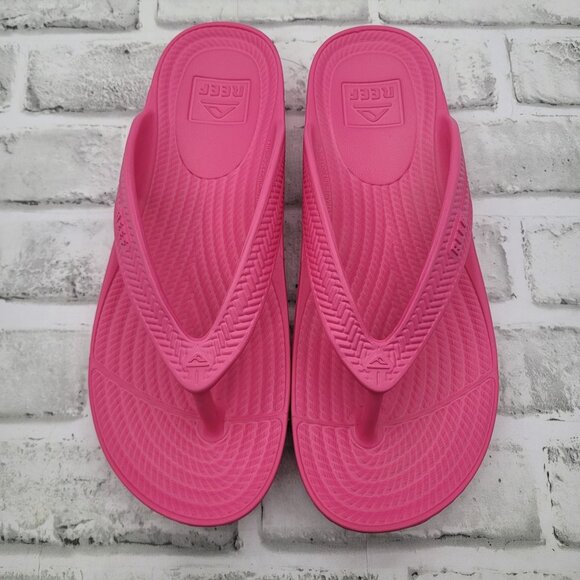 NWOT Reef Water Court Waterpoof Flip Flop Sandal Pink Women's Size 9 - Picture 1 of 3